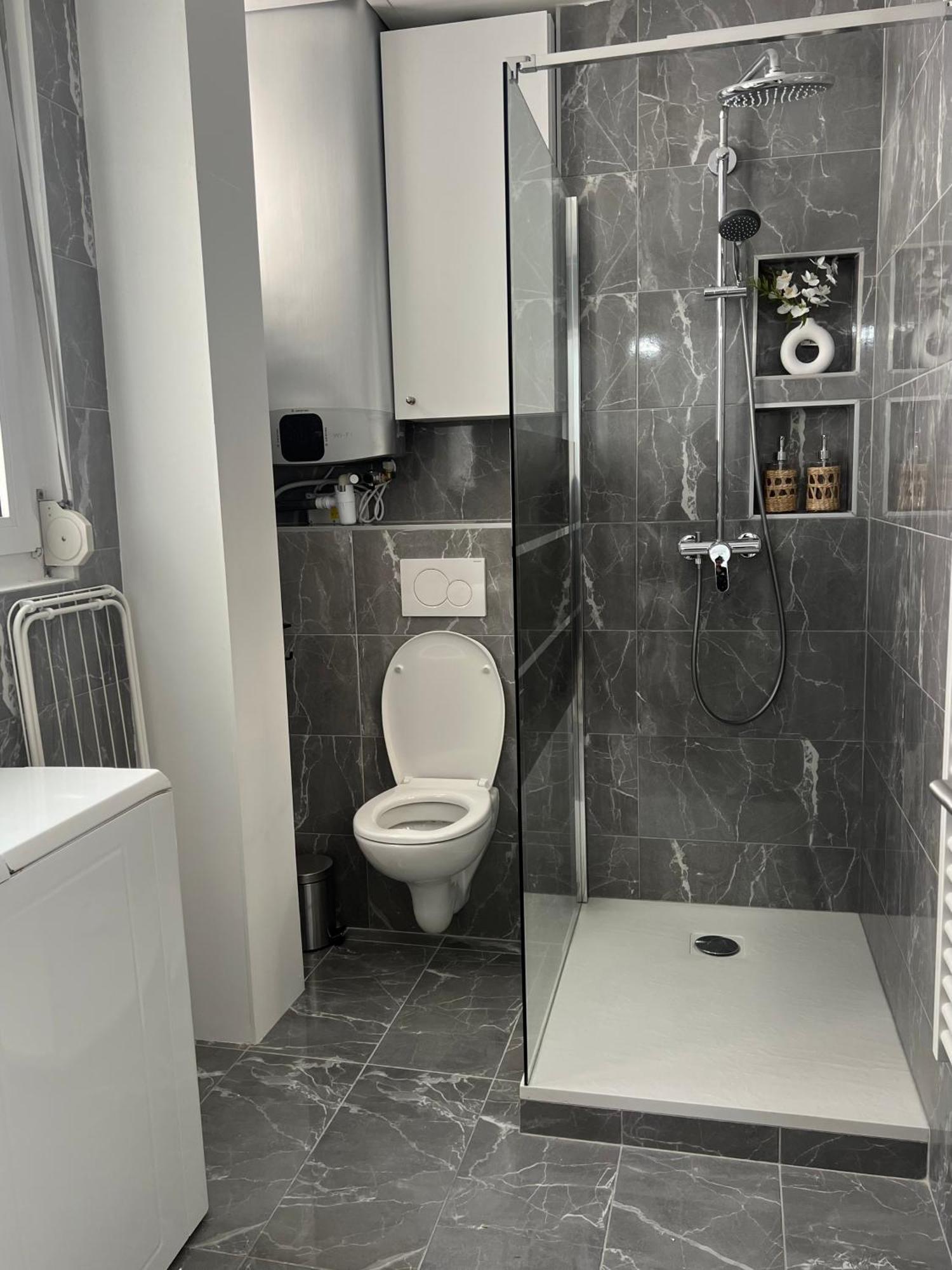 Apartment Porte De Versailles - - Paris 15 Issy-les-Moulineaux